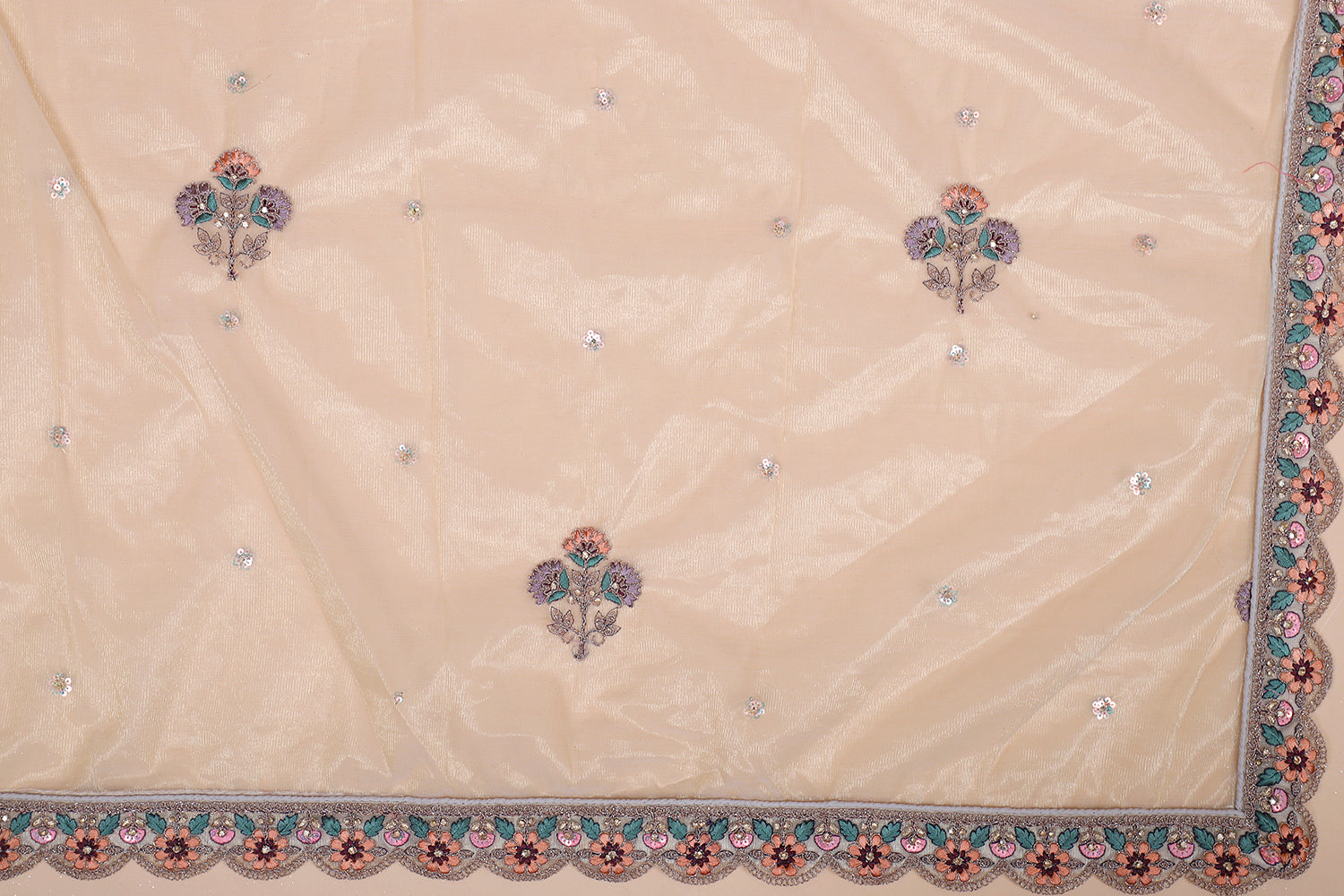 Off-White Shimmer Lehenga With Elegant Jarkan Embroidery