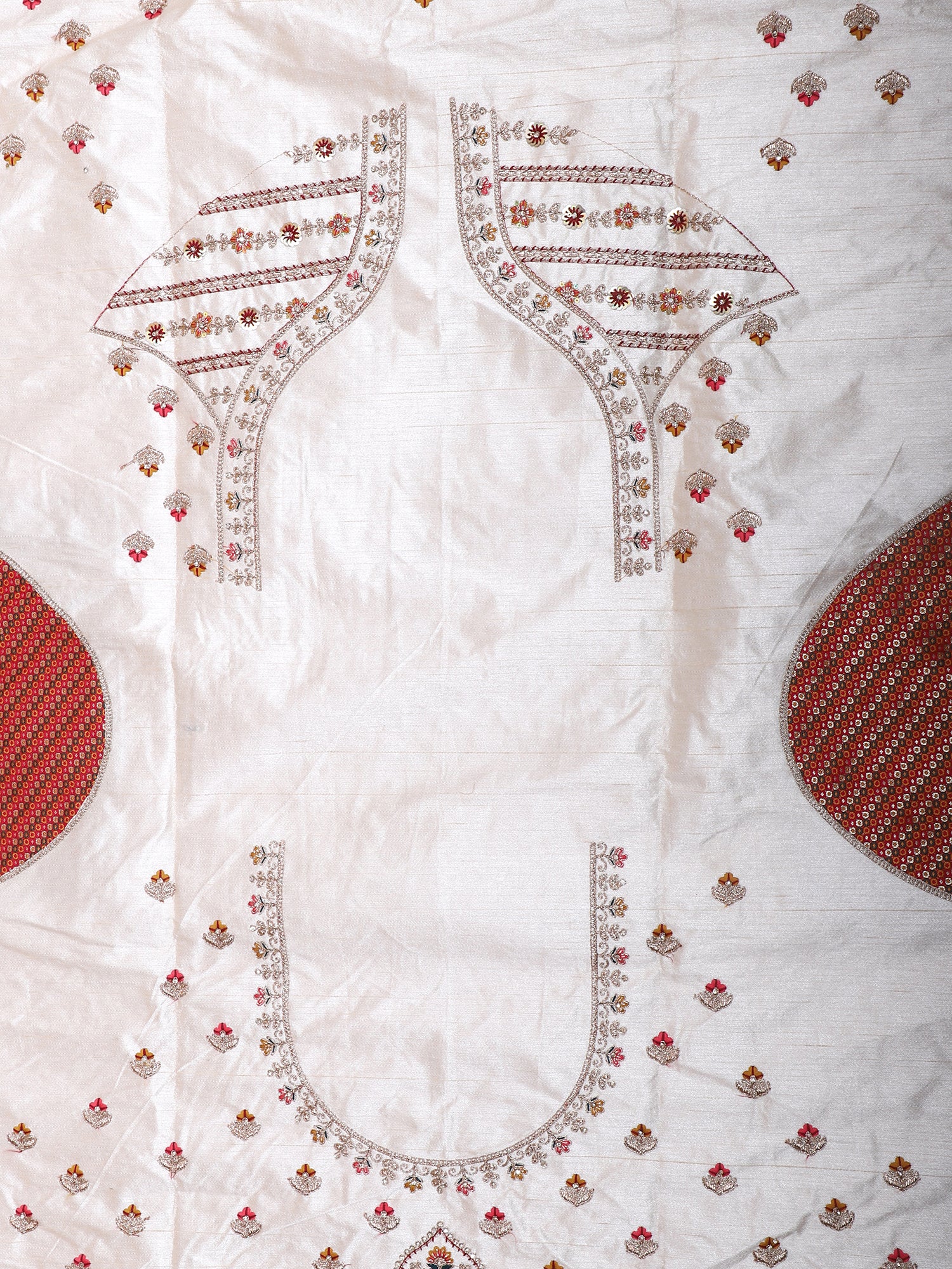 Off-White Silk Lehenga With Hand Embroidery