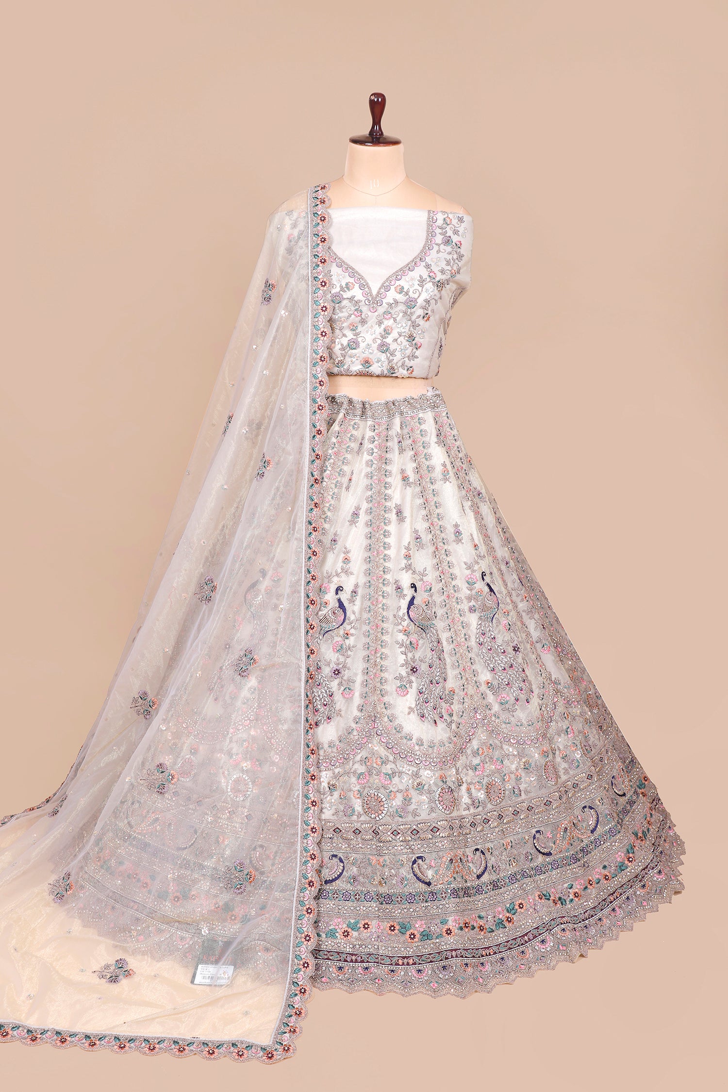 Off-White Shimmer Lehenga With Elegant Jarkan Embroidery