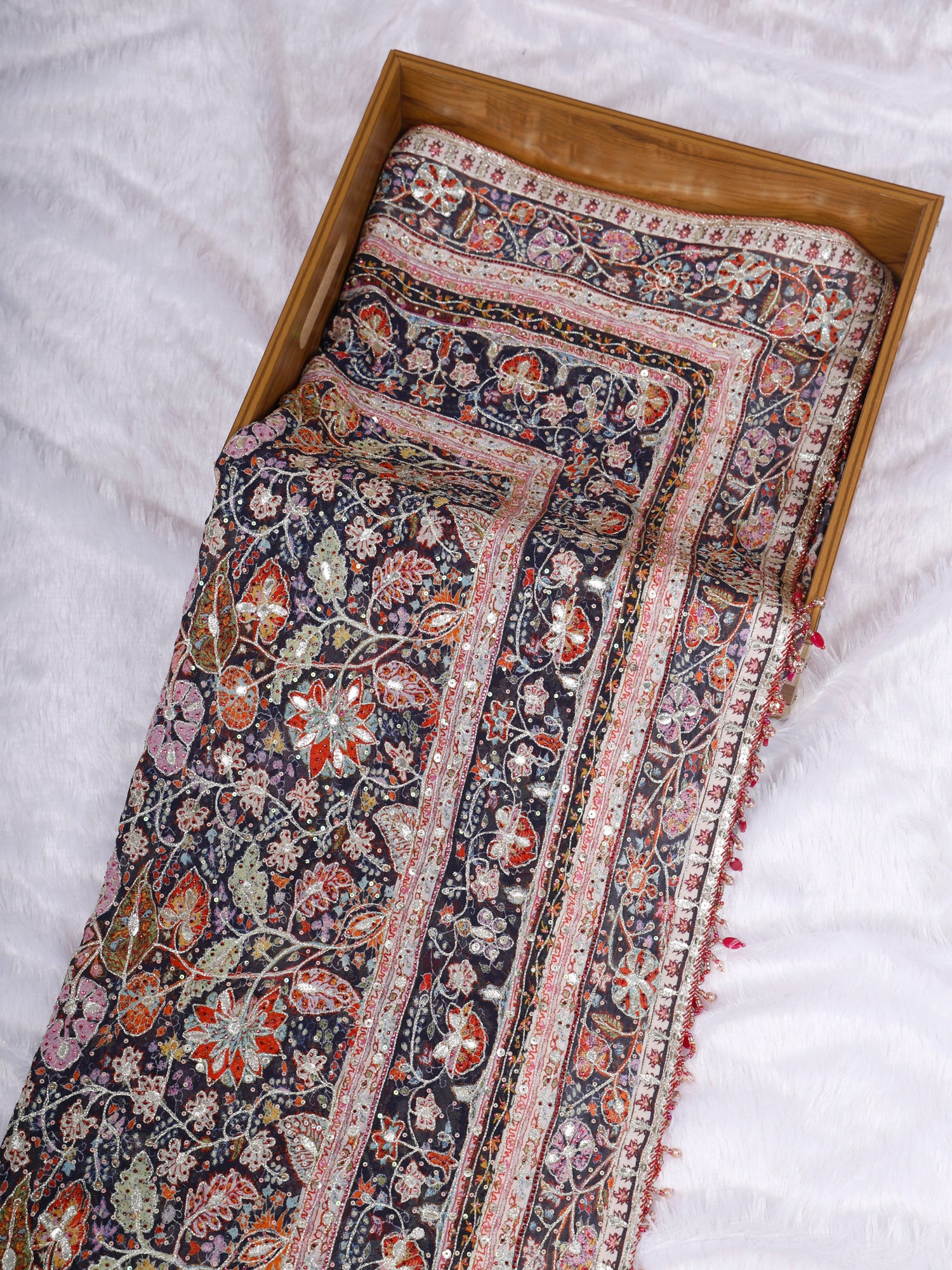 Royal Darbar Signature Pure Georgette Rajwadi Multicolour Couture Saree