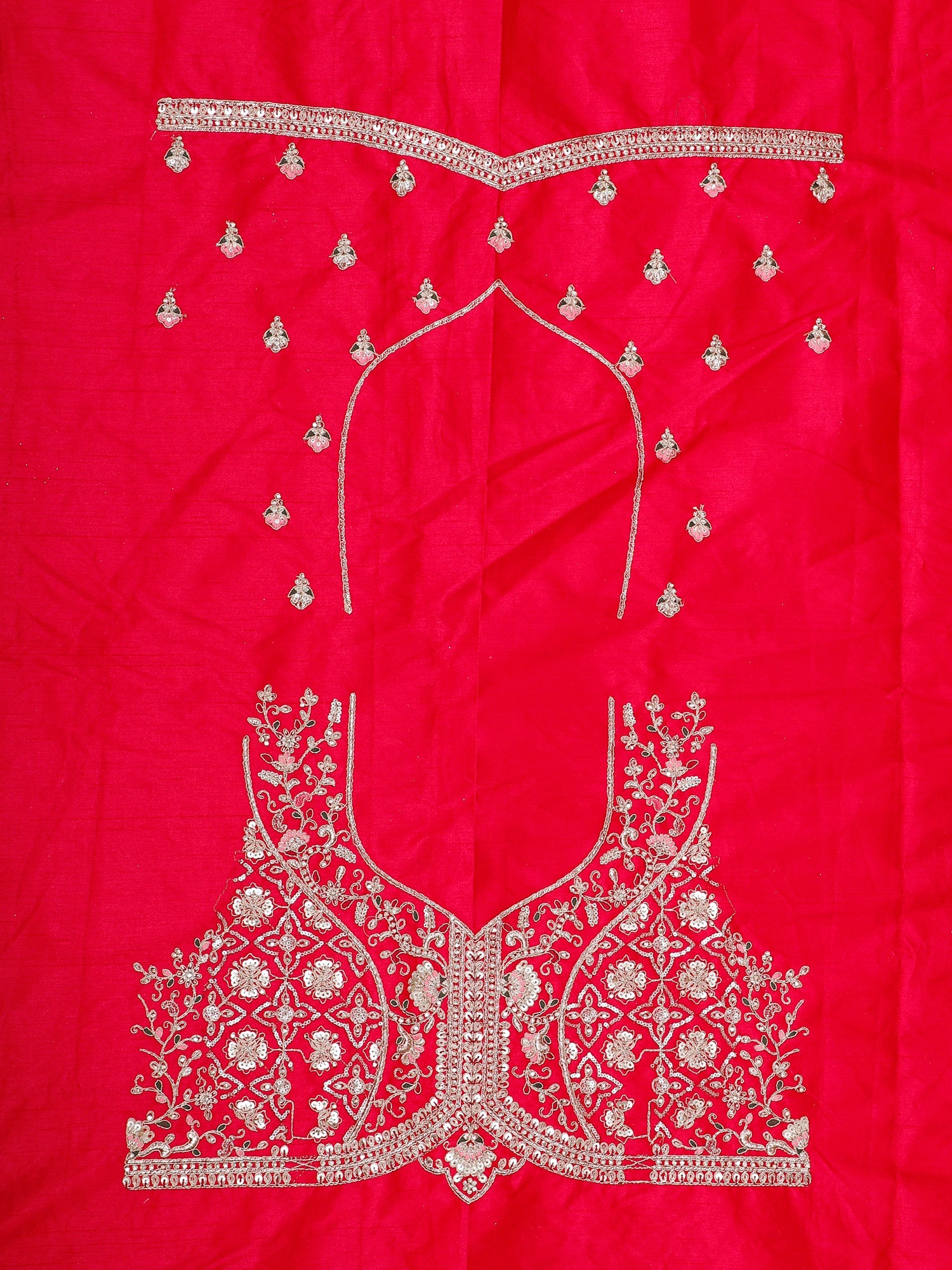 Royal Rani Silk Lehenga with Elegant Jarkan Detailing