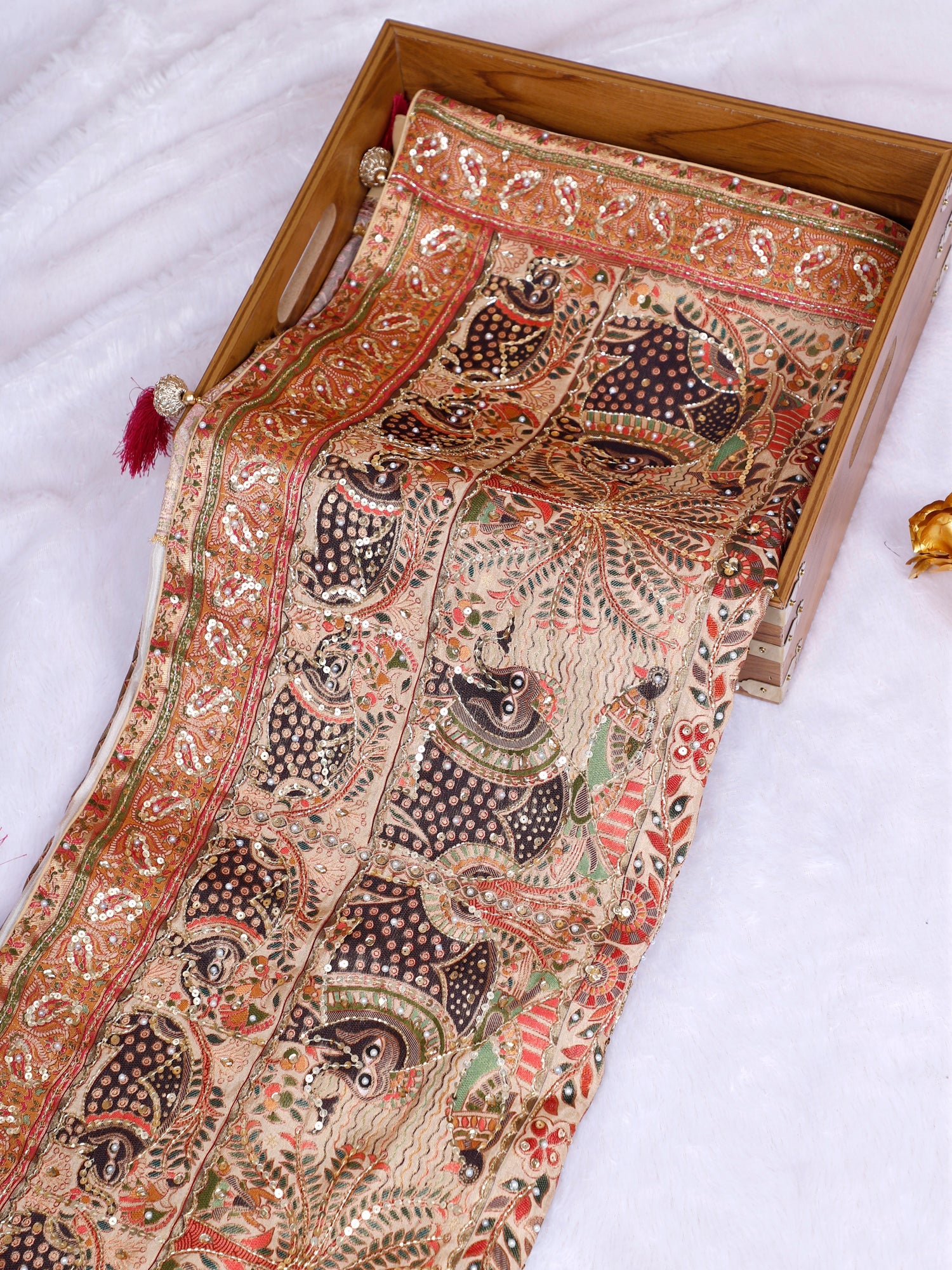 Chamak-e-Khaas Luxury Silk Saree With Handwork