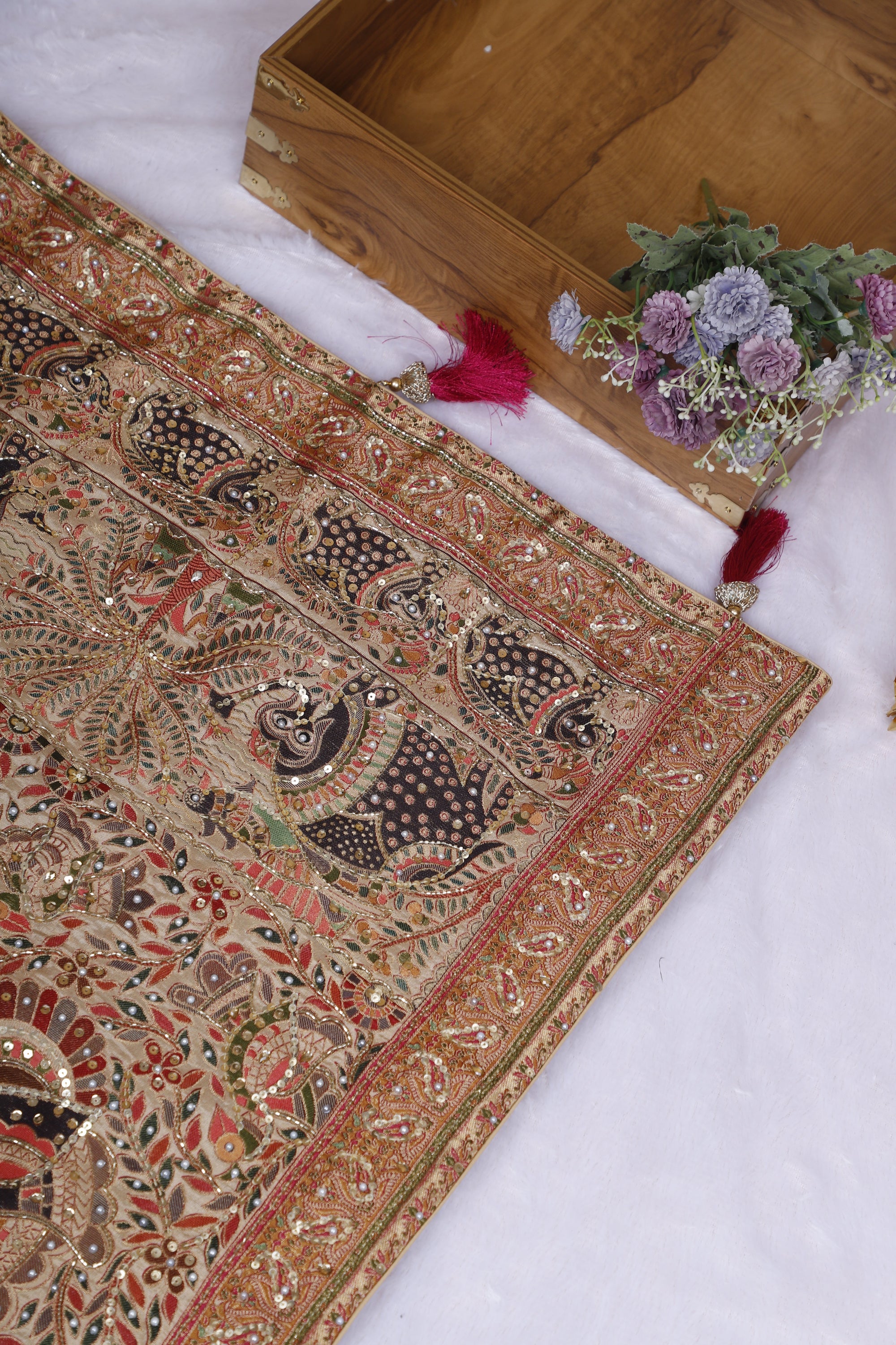 Chamak-e-Khaas Luxury Silk Saree With Handwork