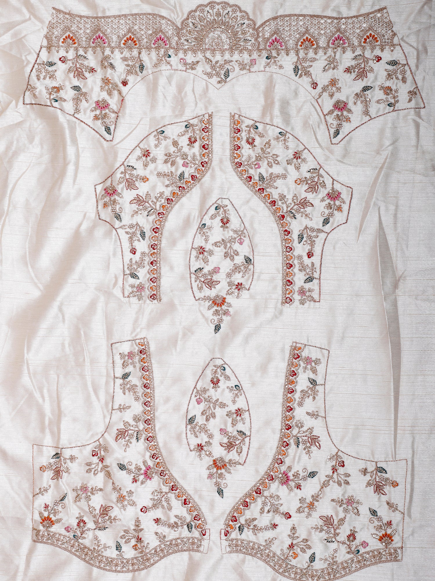 Ivory Noor-E-Nazaakat Silk Lehenga