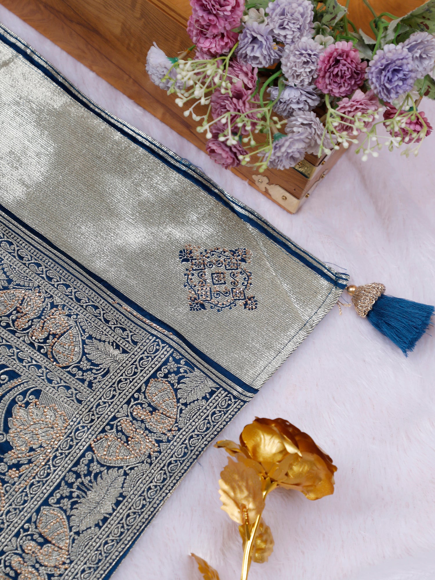 Red–Dark Blue Mehr-e-Shahi Designer Saree