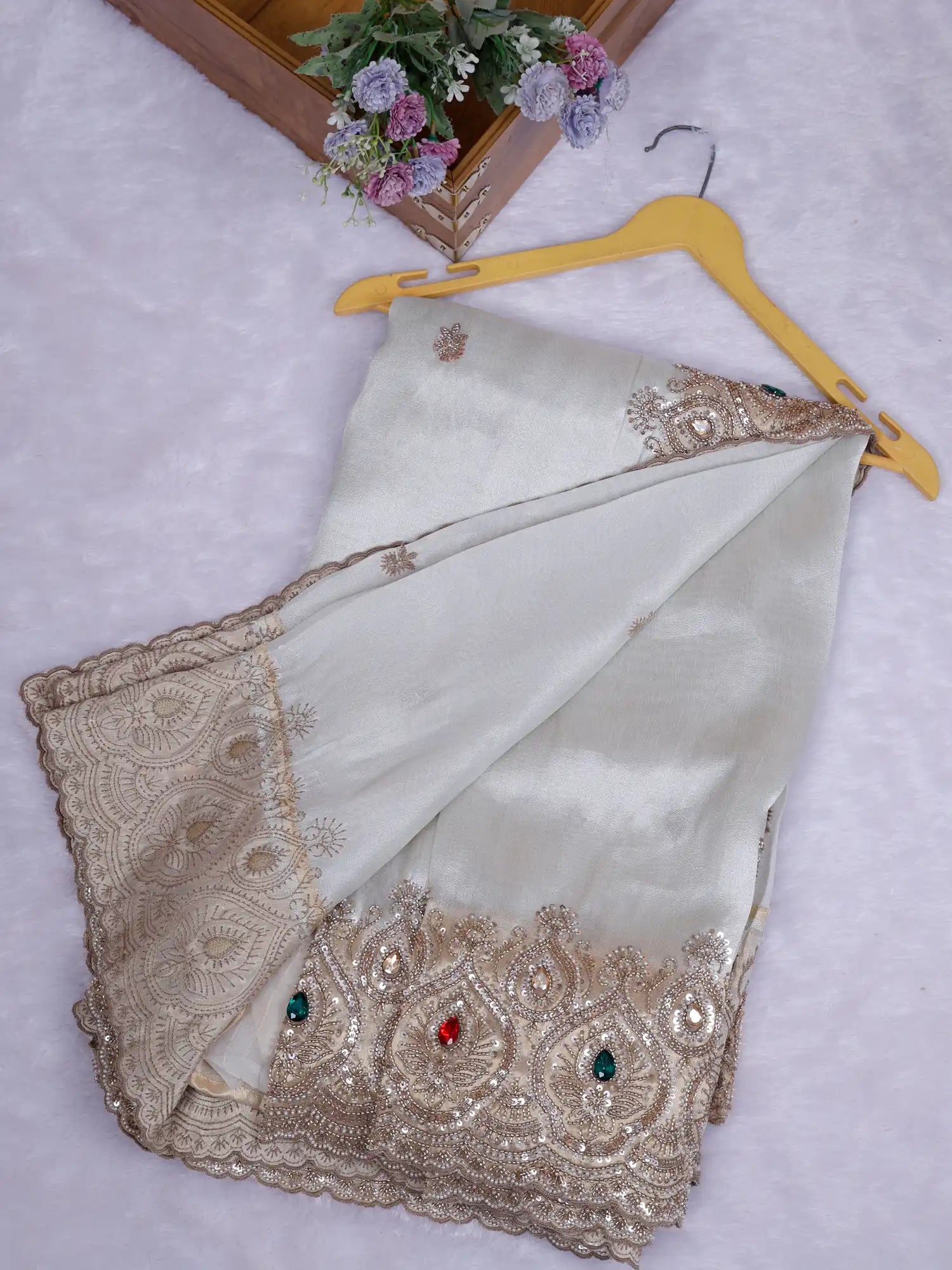 Discover Premium Dual Tone Silk Saree Collection Online