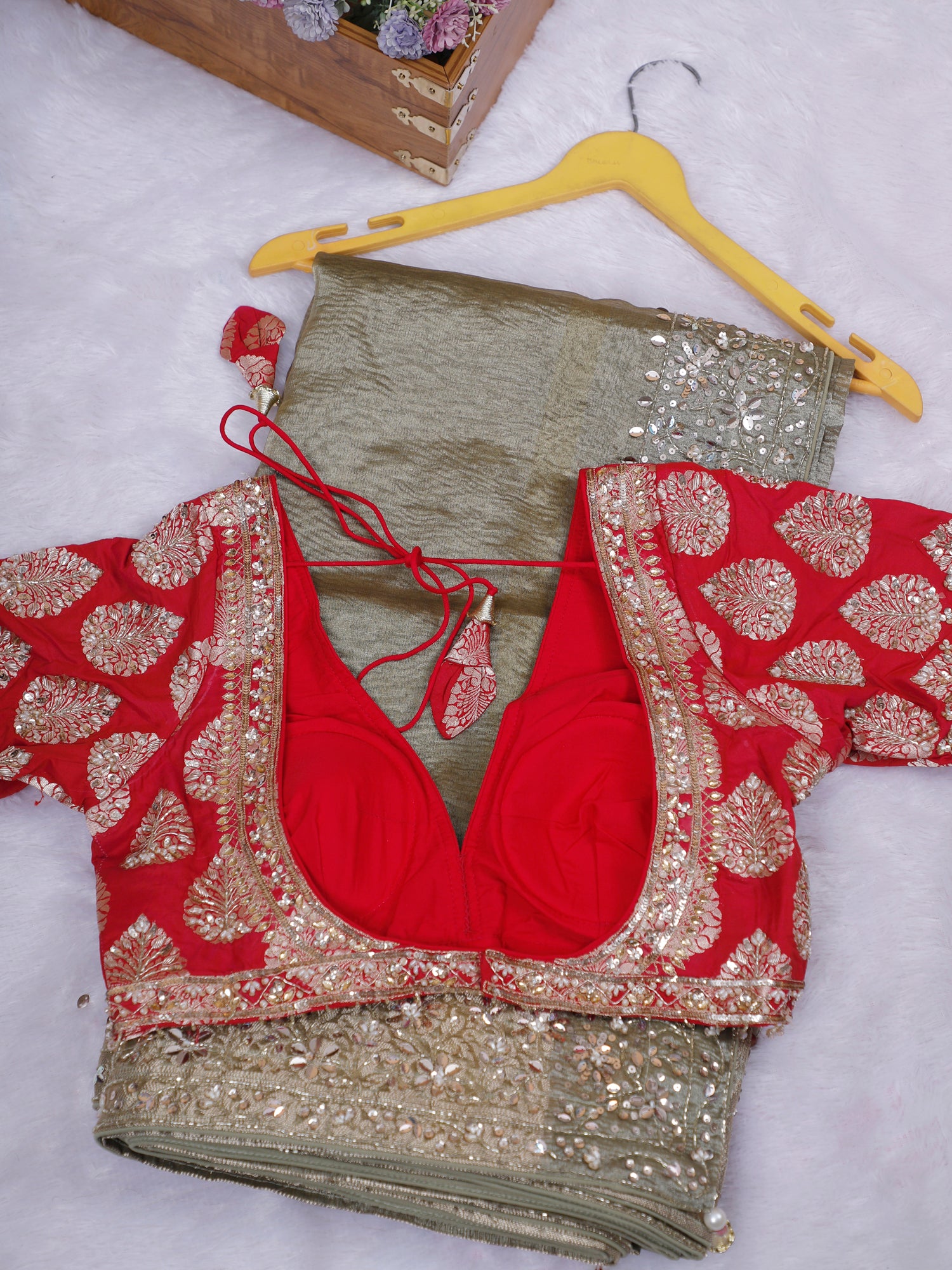 Red Olive Green Aafreen Dual-Tone Saree