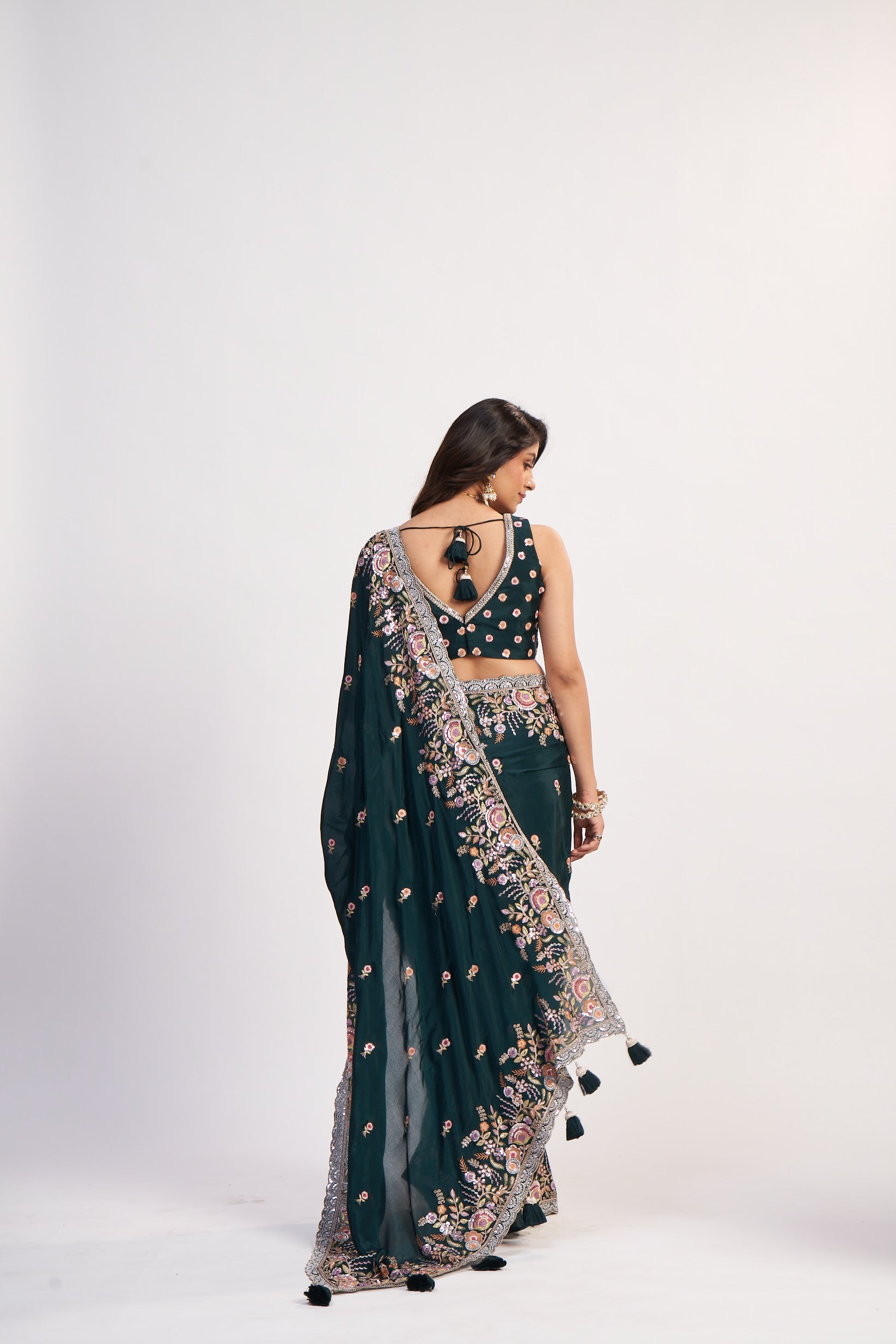 Midnight Majesty Chinon Thread Saree