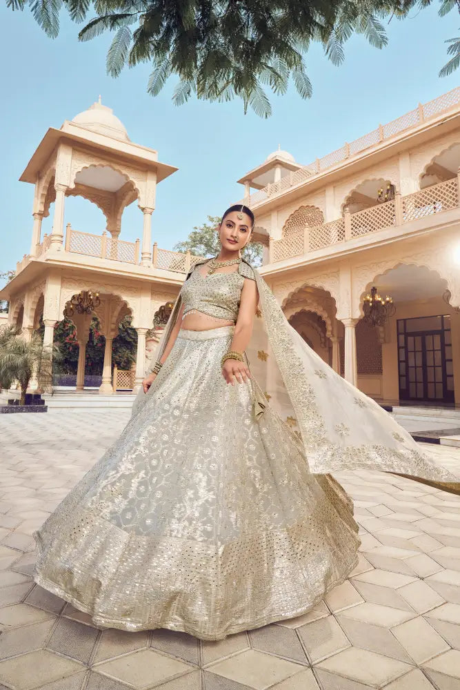 Designer Off White Pure Banarasi Silk Saree With Intricate Handwork Saree