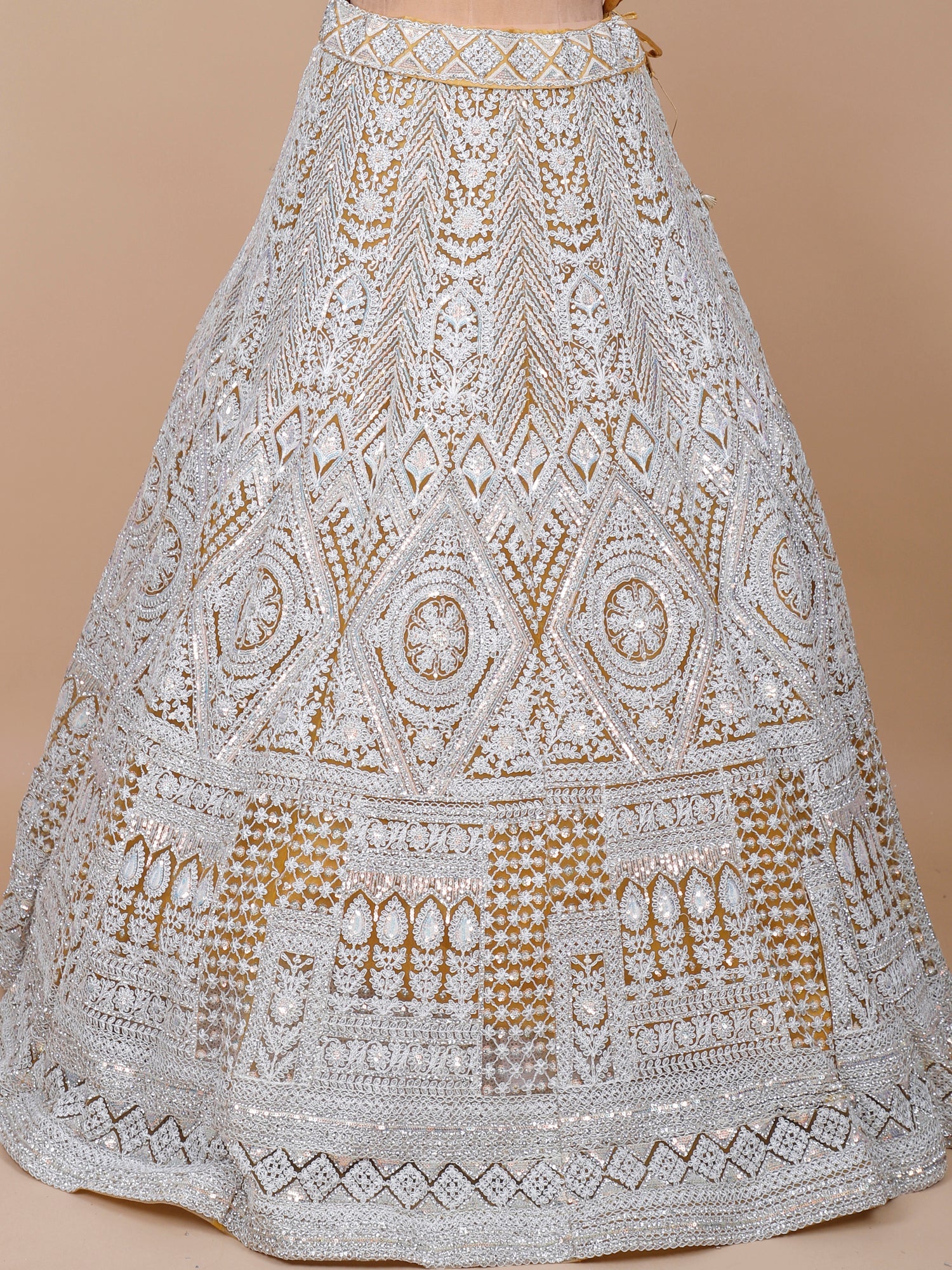 Eternal Sunehra Splendor Premium Net Embroidery Lehenga