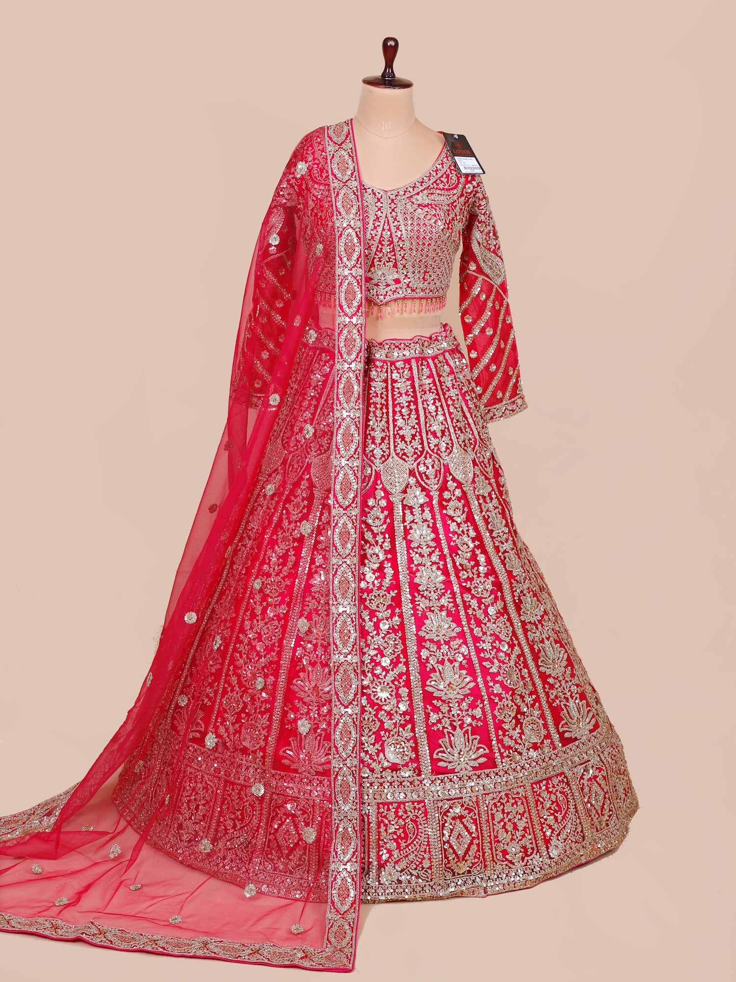 Majestic Raani Jarkan Diamond Lehenga
